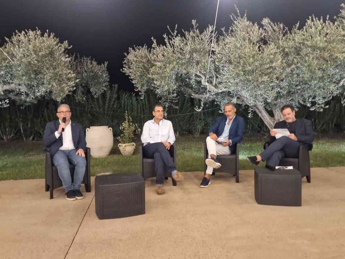 Immagine articolo: Menfi, presentato il libro del professor Salvatore Corrao