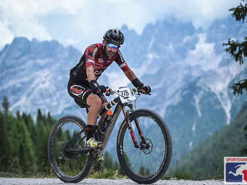 Immagine articolo: Il menfitano Giuseppe Scirica vincitore di categoria nella XCO Finestrelle di Santa Ninfa