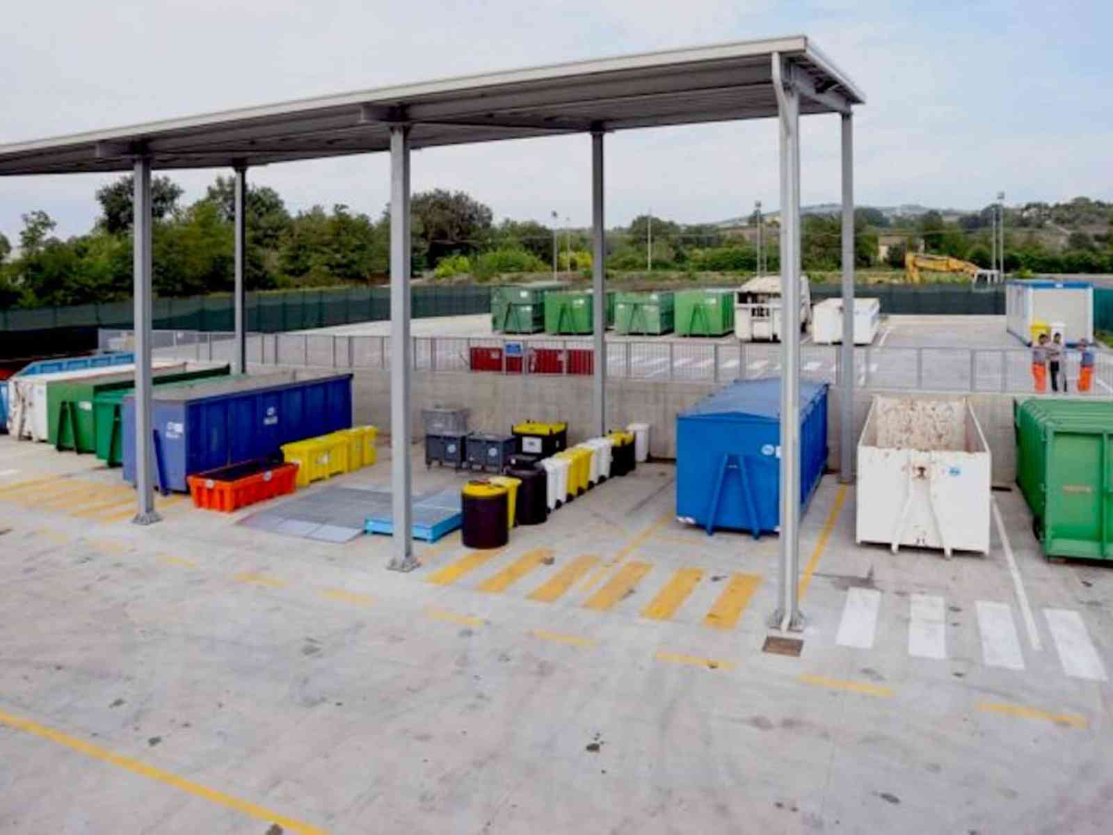 Immagine articolo: Menfi, 624mila euro dalla Regione per rifiuti e centro di raccolta